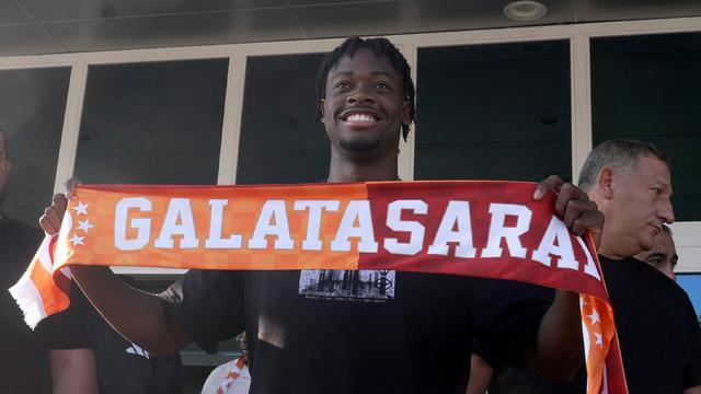 Galatasaray, Bitshiabu Transferi İçin KAP Bildirimi Yaptı