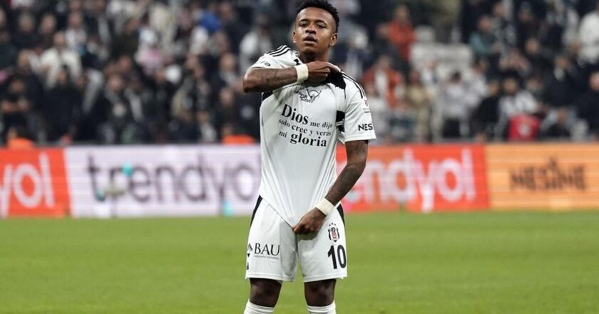 Besiktas'ın yeni transferi Keny Arroyo, Süper Lig'de açılış yaptı