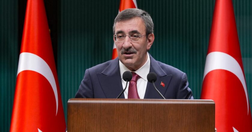 “İstihdam ve üretimi desteklemeye devam edeceğiz”