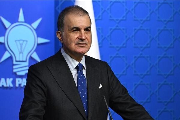 Eufrate Shield Operasyonunun AK partisinden mesajı! Omer Celik Partisi sözcüsü: “Ülkemize Suriye terör örgütleri aracılığıyla tehdit ettiği gerekli cevap verildi”