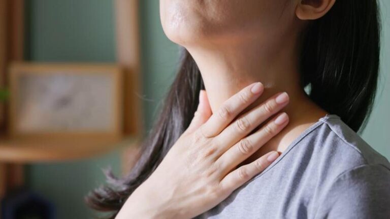 Tiroid kanserinin belirtileri nelerdir? Tiroid kanseri nasıl anlaşılır? Tiroid kanserinin tedavi yöntemleri nelerdir?