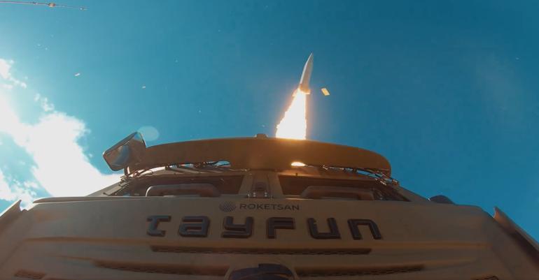 Yerli TAYFUN füzesi tam isabet