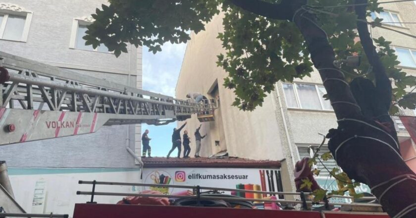 Polisten kaçmaya çalışırken bacaya sıkıştı.